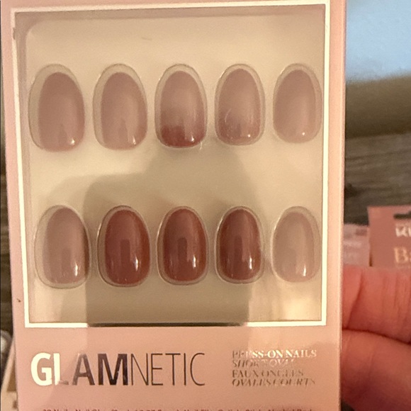 imPRESS Press-On Nails - Pink and Red Collection - Picture 7 of 14